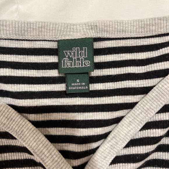 black & grey striped tank top - Picture 3 of 3